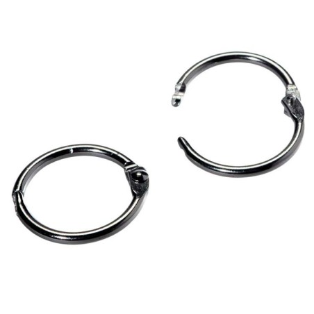 Anneaux métal brisé