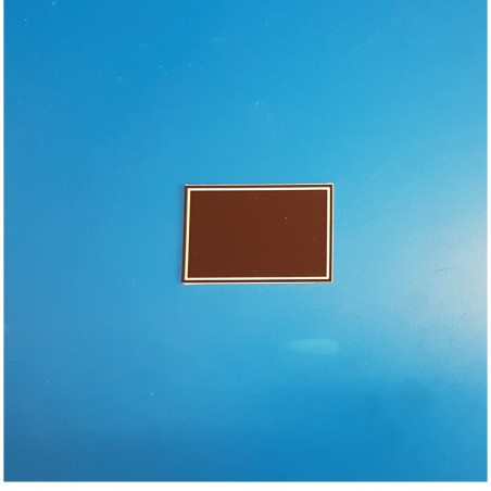 25 Étiquettes neutres - Fond marron à 1 liseré blanc - Ht 40 x lg 60 mm