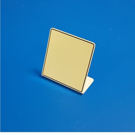 25 Étiquettes neutres - Fond Ivoire à 1 liseré noir - avec pied plié