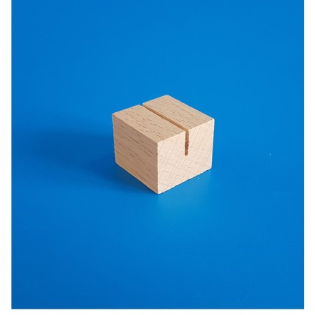 Socle bois cube à une rainure droite